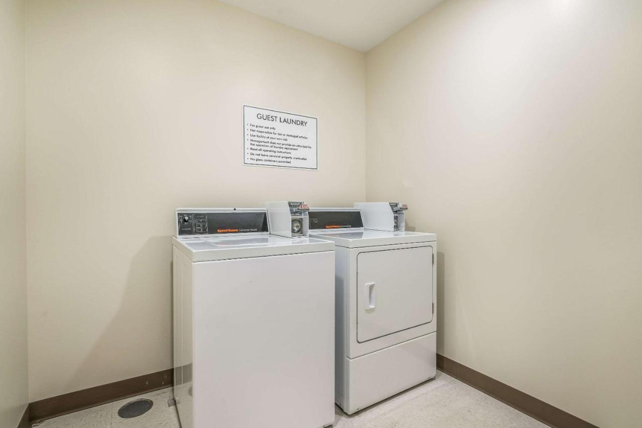 Sleep Inn & Suites Park City-Wichita North Bagian luar foto