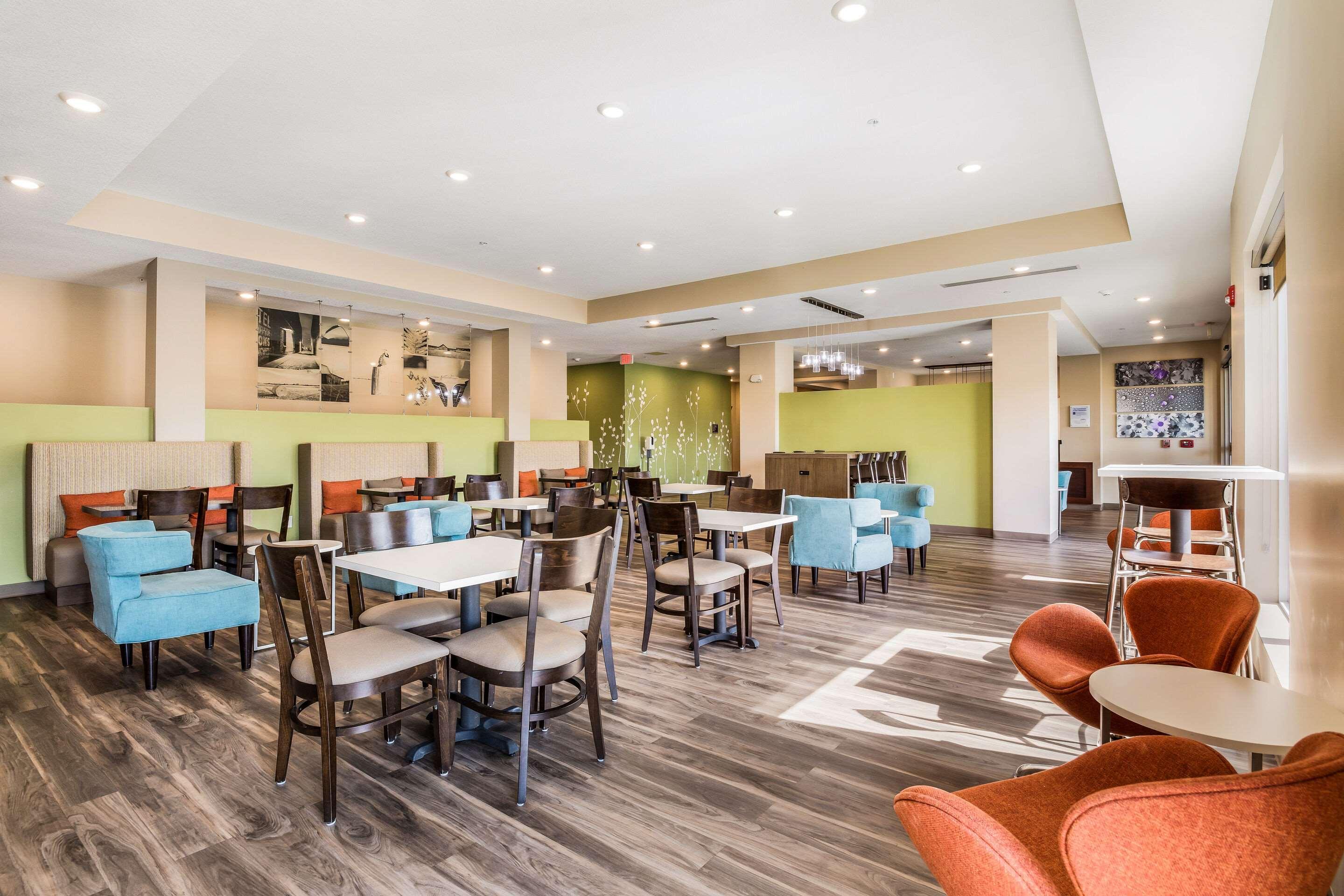 Sleep Inn & Suites Park City-Wichita North Bagian luar foto